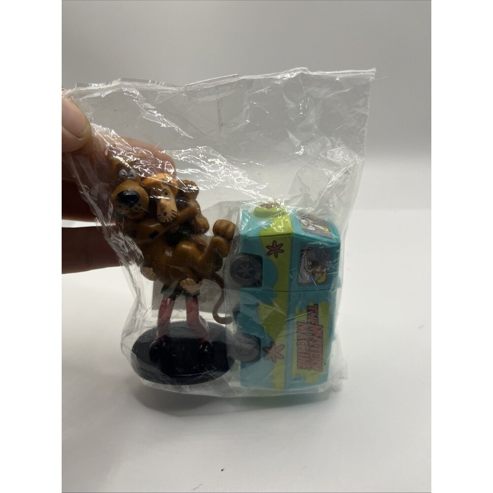 VTG Scared SCOOBY-DOO in SHAGGY ARMS Figure 4" + Mystery Machine 2.5" Cake Toper